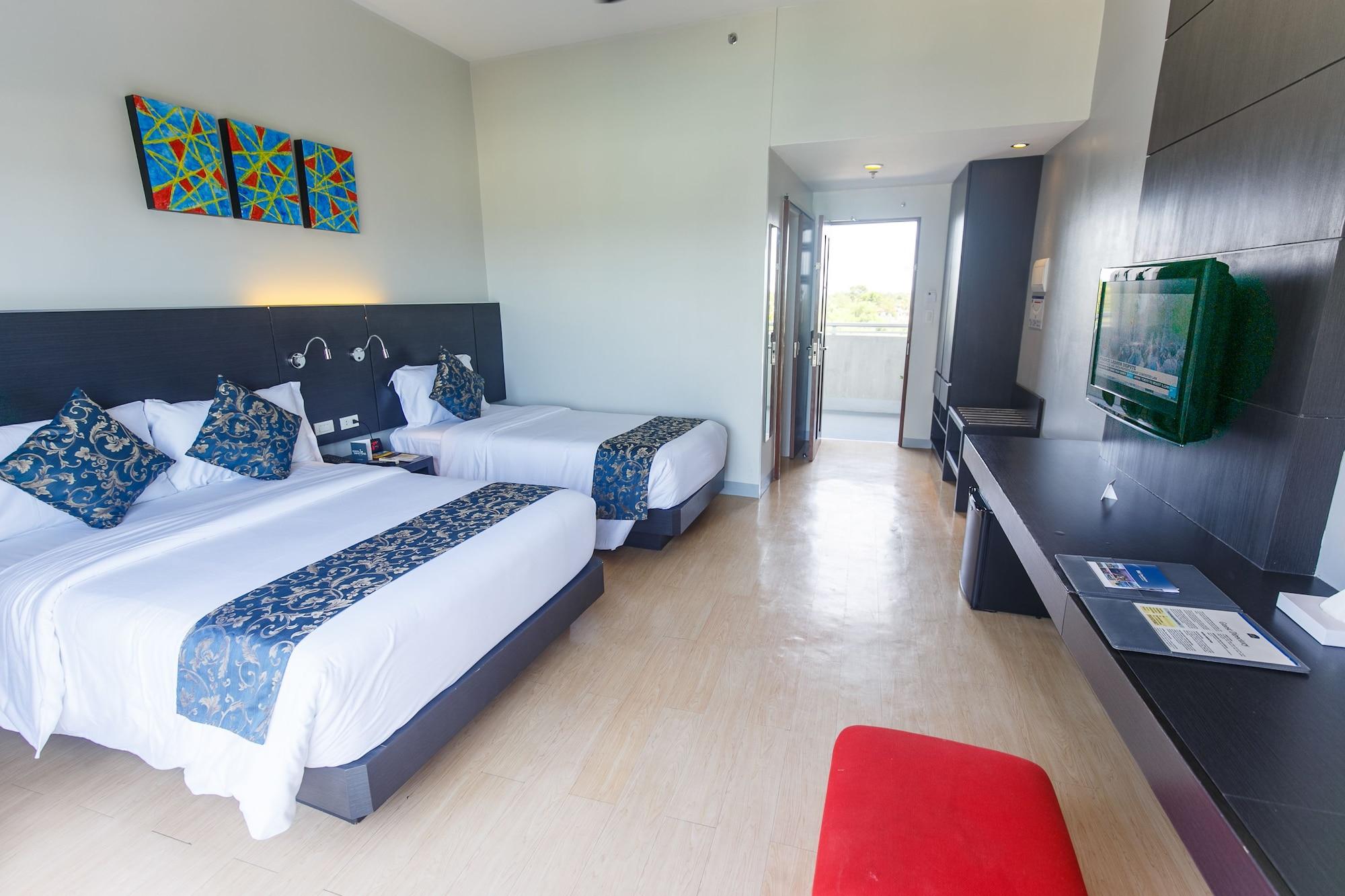 Solea Seaview Resort Lapu-Lapu City Exteriör bild