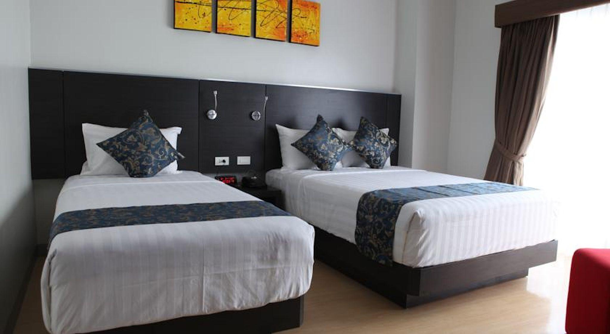 Solea Seaview Resort Lapu-Lapu City Exteriör bild