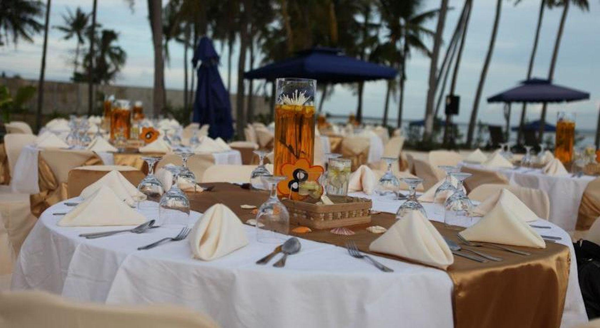 Solea Seaview Resort Lapu-Lapu City Exteriör bild